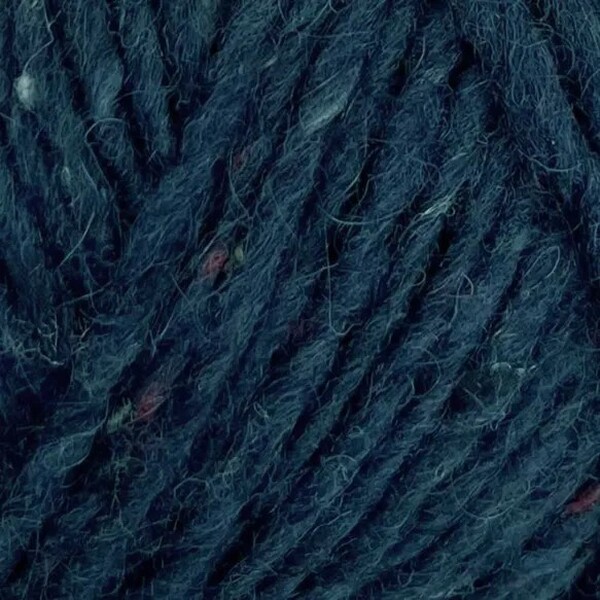 NIEUWE KLEUR Álafosslopi - June 17th tweed 1520-2620