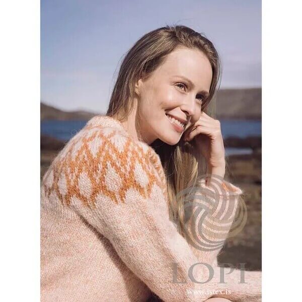 Istex Lopi Boek nr. 43 In the clouds Engels